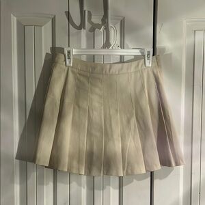 Nova Vintage Pleated Mini Skirt